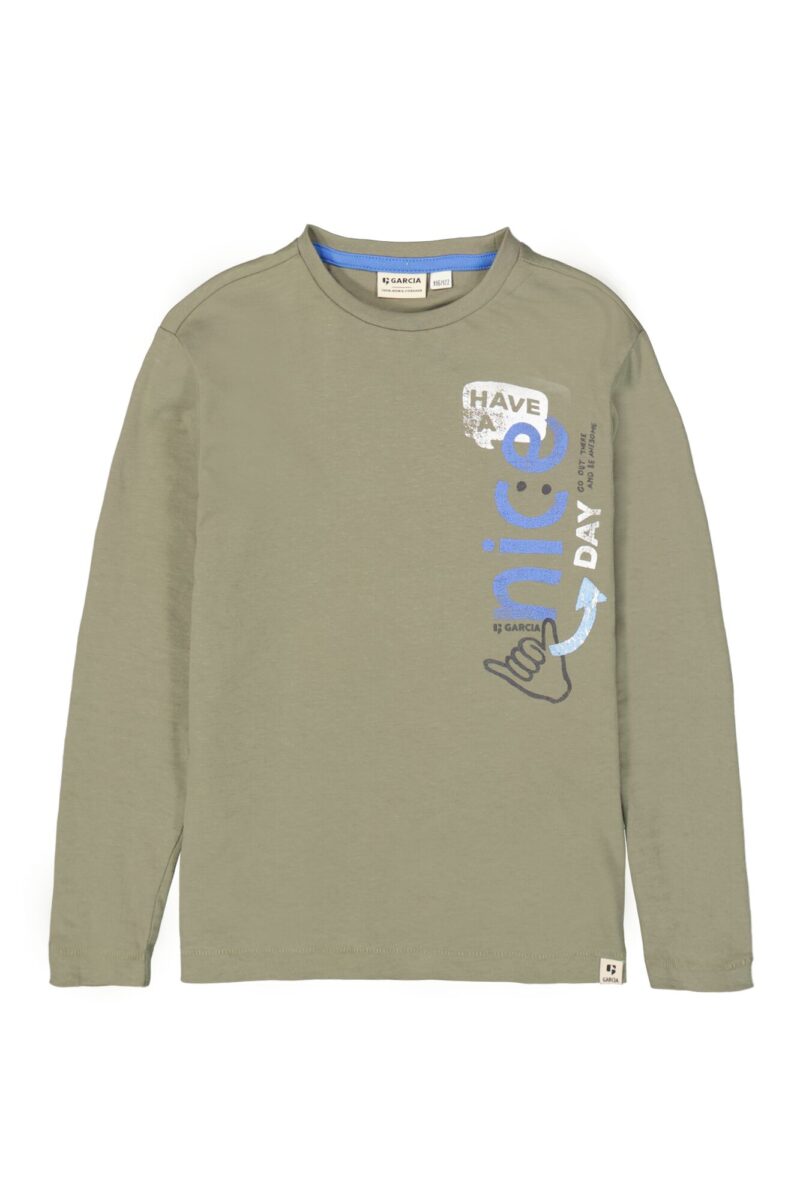 T-shirt